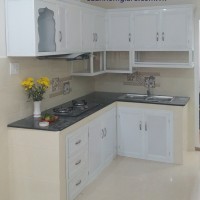 tu-bep-nhom-kinh-tien-cuong