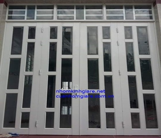 Cửa nhôm kính cao cấp