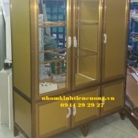 li-do-ban-nen-chon-tu-quan-ao-nhom-kinh