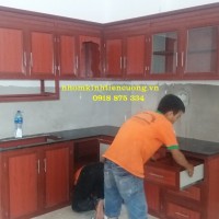 Tủ bếp nhôm kính quận 11 giá rẻ tphcm