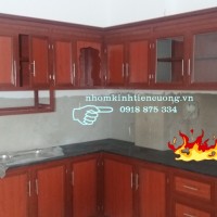 Tủ bếp nhôm kính Bình Chánh