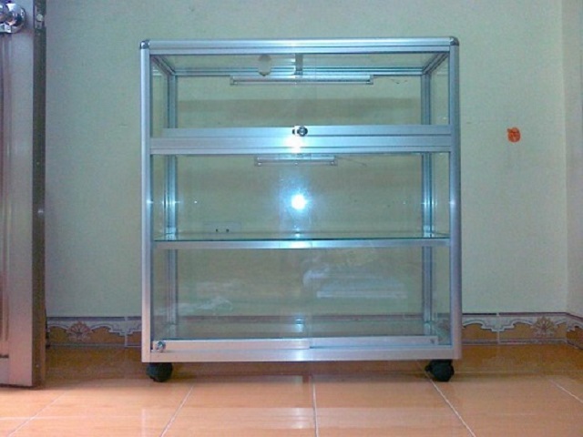 Tủ bán hàng nhôm kính cũ