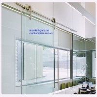 cửa kính cường lực