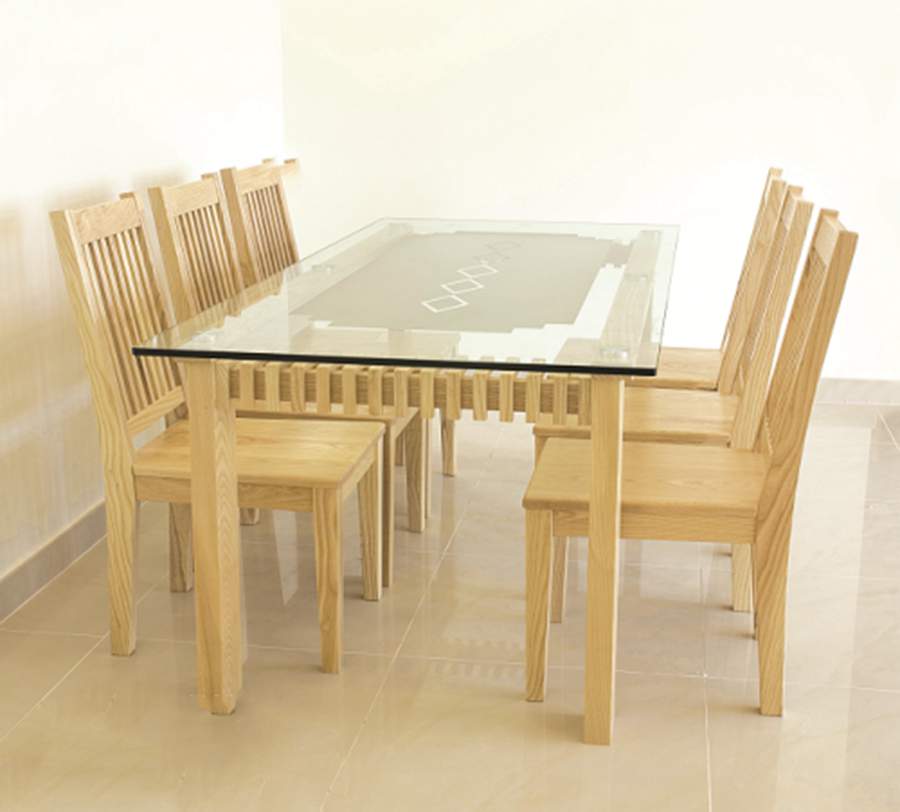 Kính mặt bàn ăn cường lực