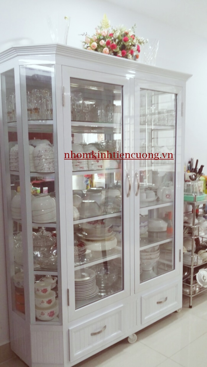 Mẫu tủ chén bát nhôm kính đẹp 2