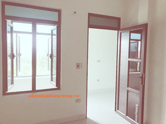 Thi công nhôm kính tphcm 10