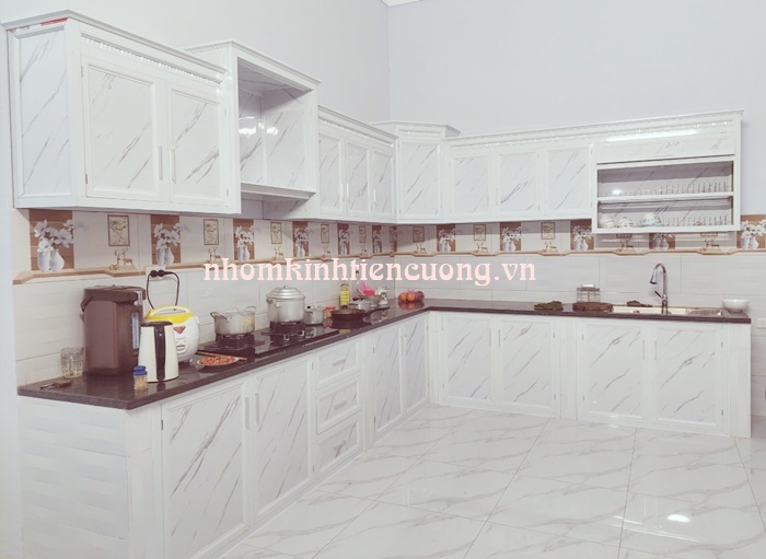 Tủ bếp nhôm kính