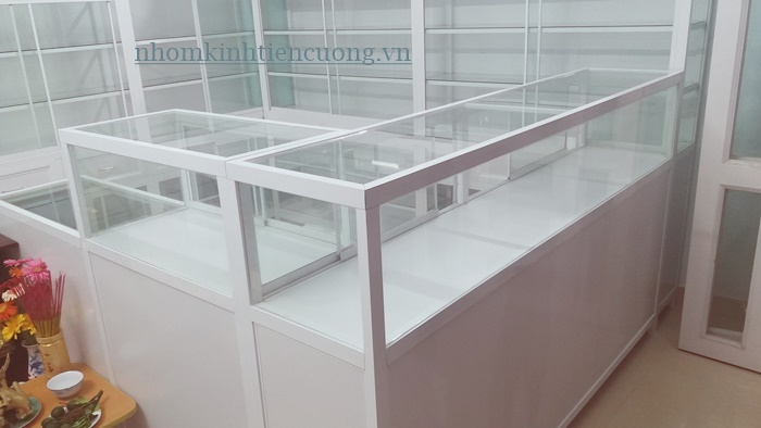 Tủ thuốc nhôm 2