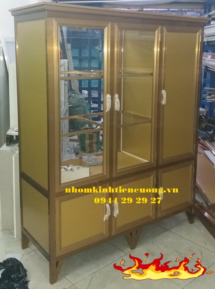 mẫu tủ quần áo nhôm 3 cánh mở