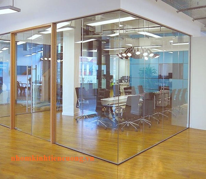 Mẫu cửa kính cường lực đẩy bán chạy nhất 3
