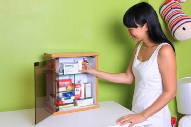 Tủ thuốc tây trong nhà 2