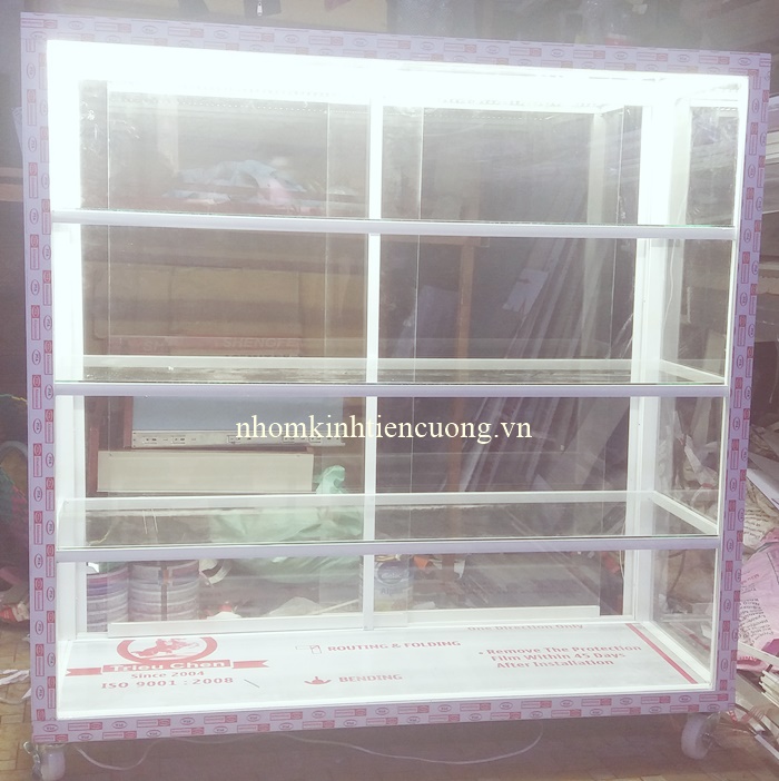 Thi công tủ bán hàng nhôm kính 6