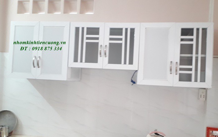 Giải đáp 1 số thắc mắc liên quan đến tủ chén nhôm kính 2