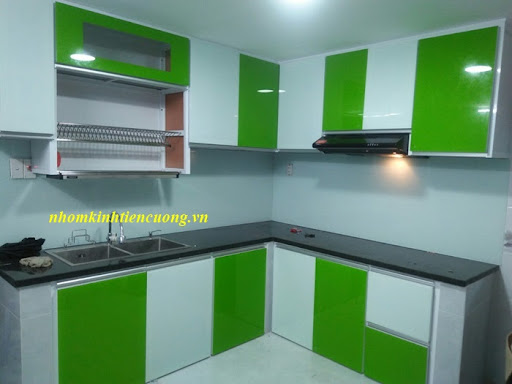 Những mẫu tủ bếp nhôm kính đẹp HCM 3
