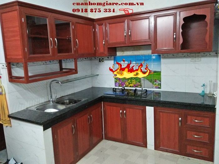 tủ bếp nhôm kính giả gỗ