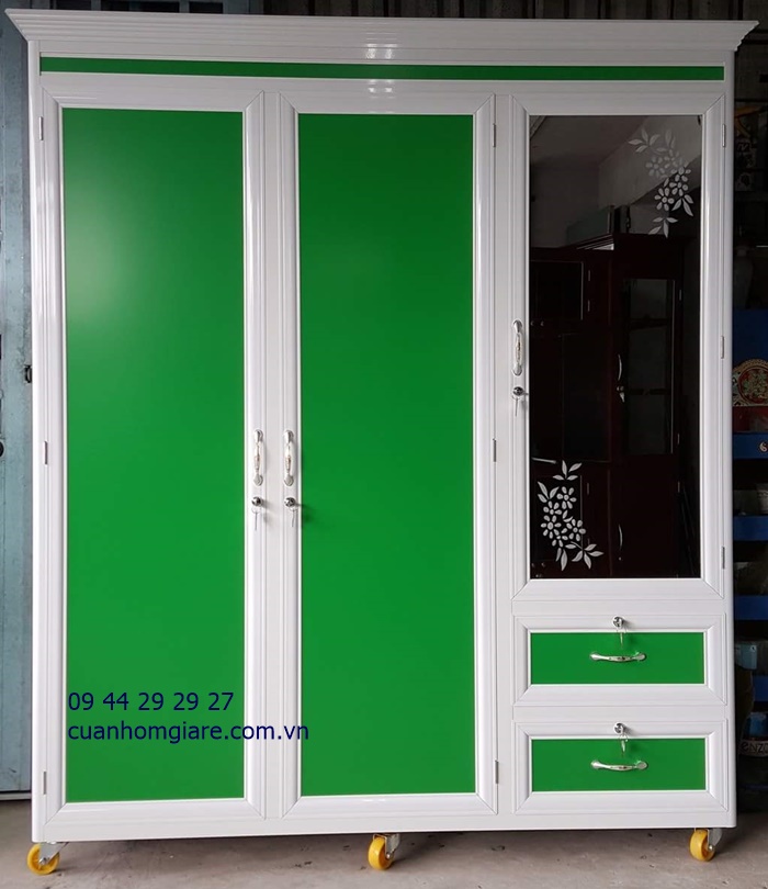 Mua tủ nhôm đựng quần áo