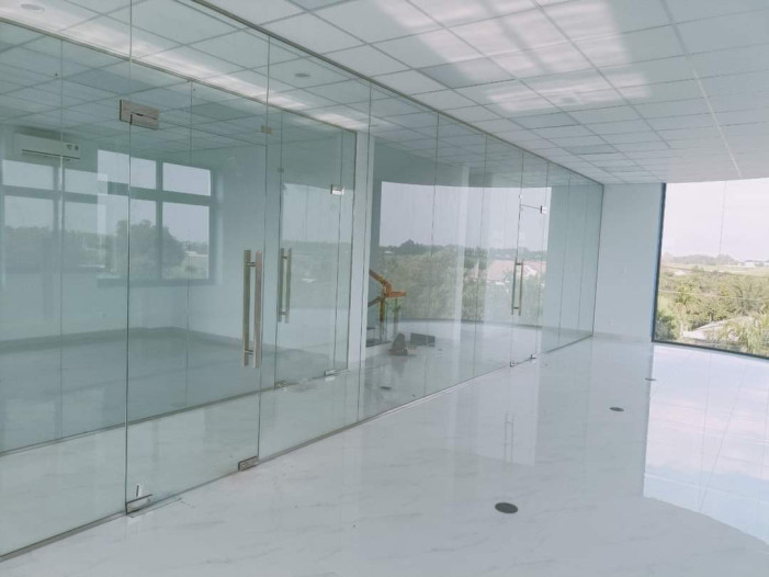 Vách ngăn nhôm kính văn phòng chất lượng cao 2